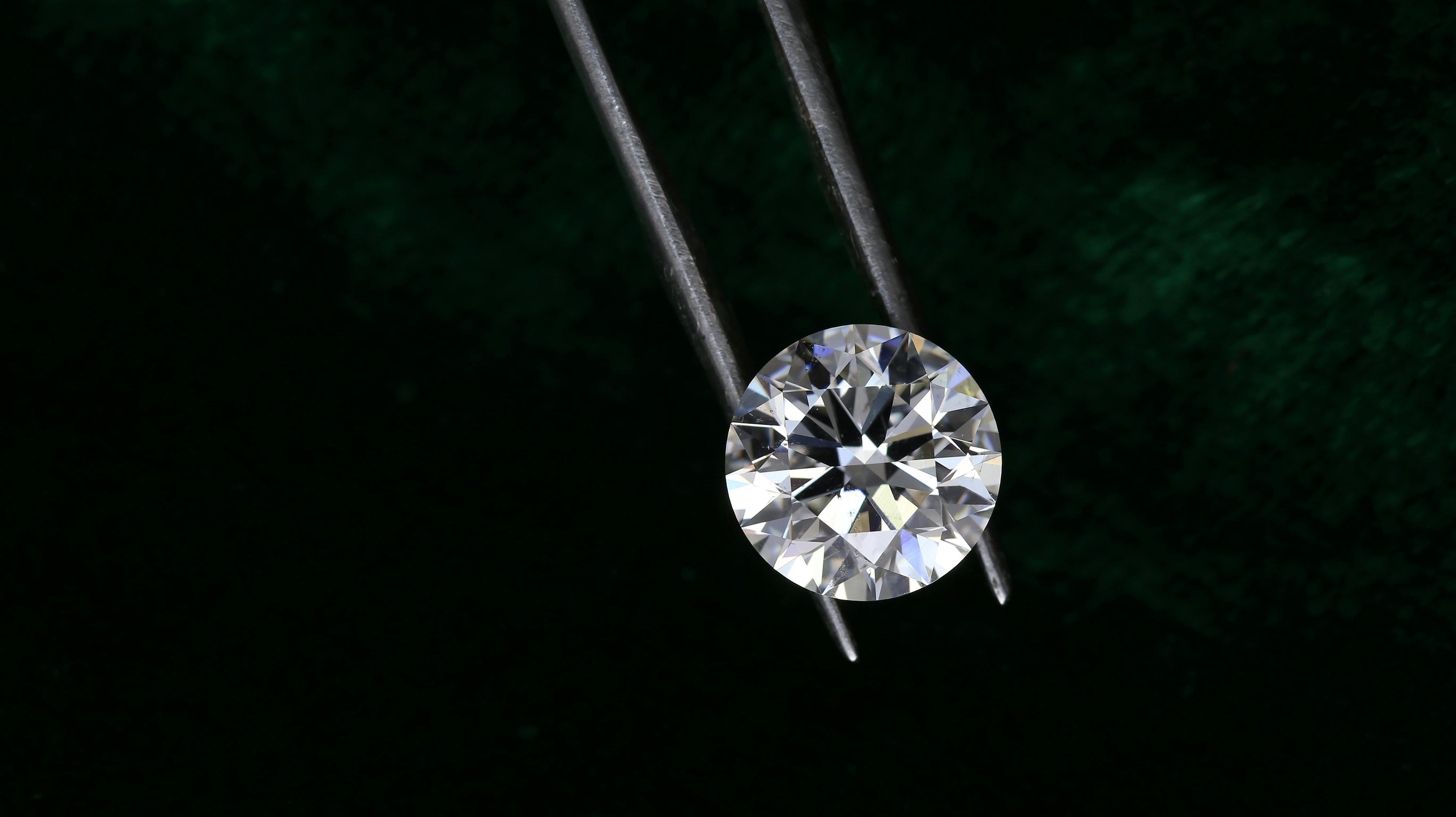ROUND LAB GROWN DIAMOND